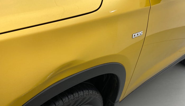 2016 Maruti Vitara Brezza ZDI PLUS DUAL TONE, Diesel, Manual, 45,520 km, Left fender - Slightly dented