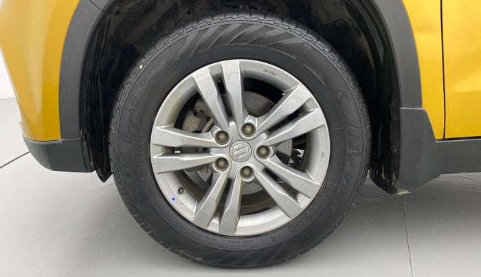 2016 Maruti Vitara Brezza ZDI PLUS DUAL TONE, Diesel, Manual, 45,520 km, Left Front Wheel