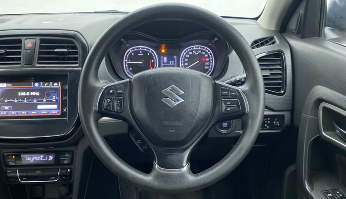 2016 Maruti Vitara Brezza ZDI PLUS DUAL TONE, Diesel, Manual, 45,520 km, Steering Wheel Close Up