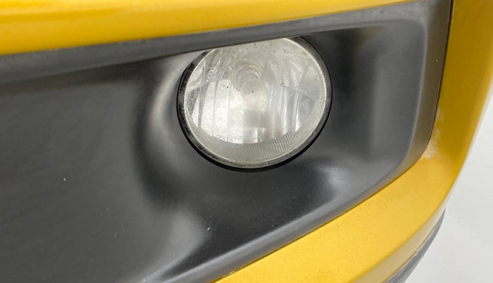 2016 Maruti Vitara Brezza ZDI PLUS DUAL TONE, Diesel, Manual, 45,520 km, Left fog light - Not working