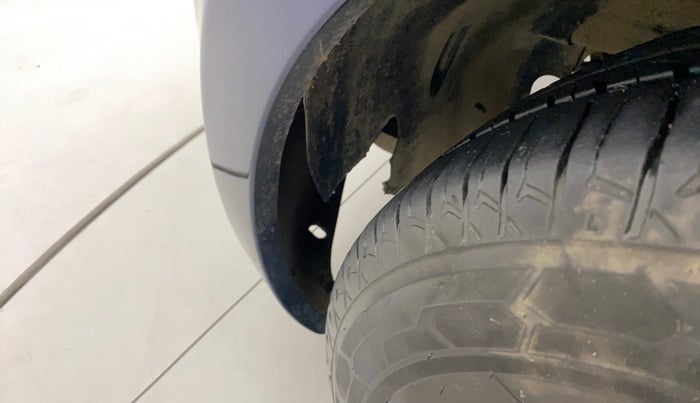2018 Maruti Swift VDI AMT, Diesel, Automatic, 94,792 km, Left fender - Lining loose