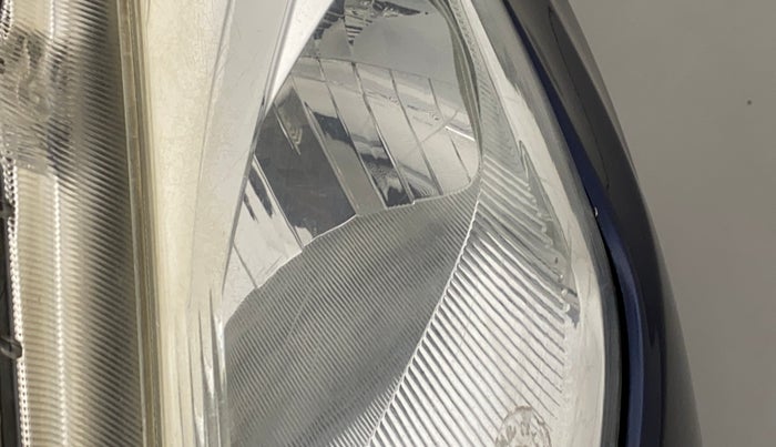 2018 Maruti Swift VDI AMT, Diesel, Automatic, 94,792 km, Left headlight - Minor scratches