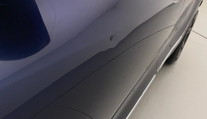 2018 Maruti Swift VDI AMT, Diesel, Automatic, 94,792 km, Front passenger door - Slightly dented