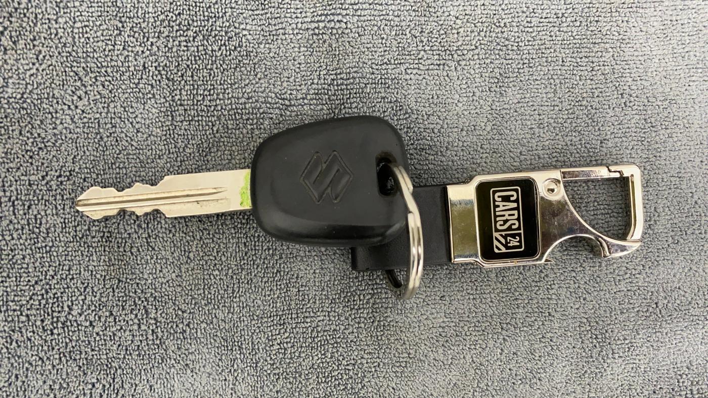2010 Maruti Alto K10 LXI P, Petrol, Manual, 29,299 km, Key Close Up
