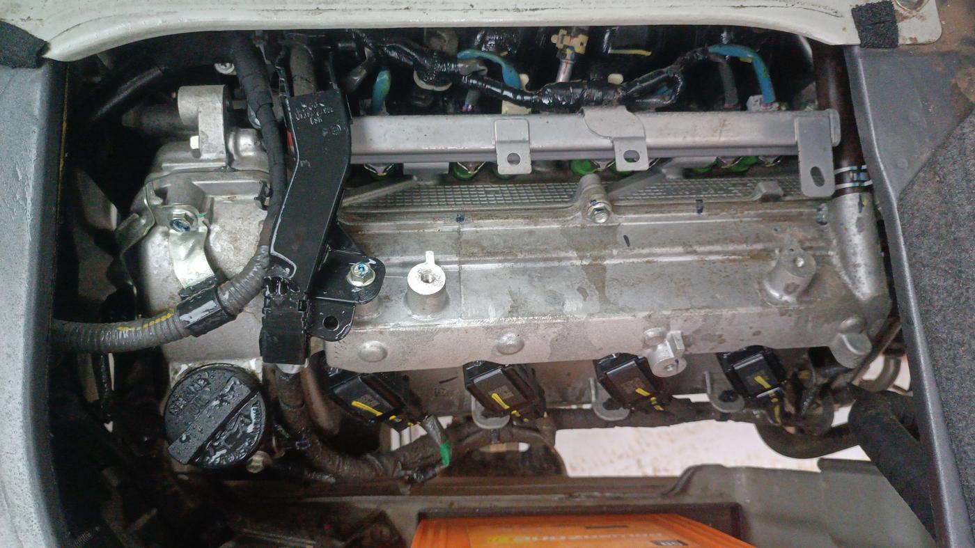 2023 Maruti Eeco  5 STR STD, Petrol, Manual, 97,824 km, Engine View - Right