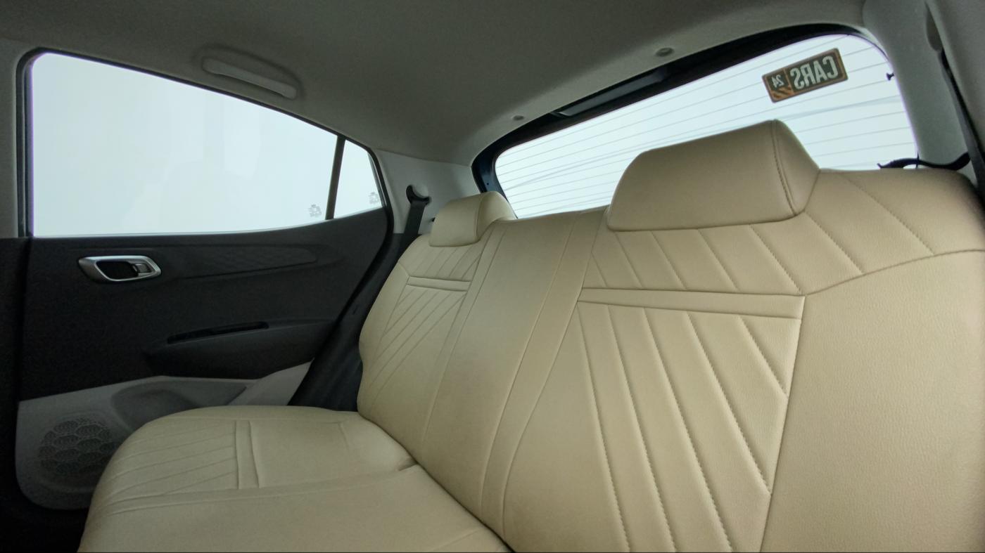 2020 Hyundai GRAND I10 NIOS SPORTZ AMT 1.2 KAPPA VTVT, Petrol, Automatic, 23,561 km, Right Side Rear Door Cabin