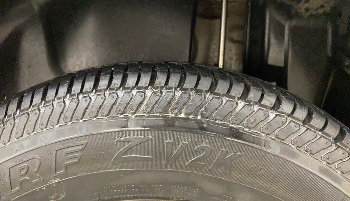 2013 Maruti Swift Dzire VXI, Petrol, Manual, 33,909 km, Left Rear Tyre Tread