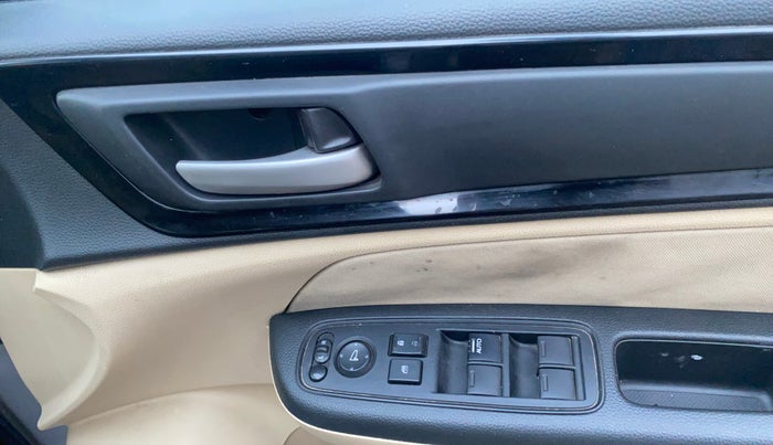 2018 Honda Amaze 1.5L I-DTEC V CVT, Diesel, Automatic, 89,553 km, Driver Side Door Panels Control