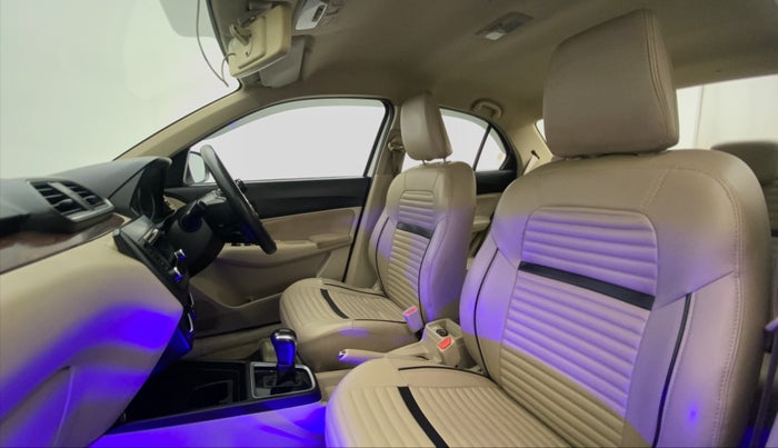 2017 Maruti Dzire VDI AMT, Diesel, Automatic, 1,05,395 km, Right Side Front Door Cabin