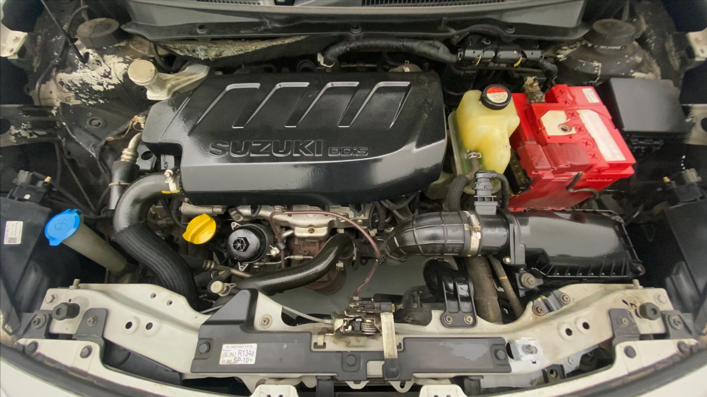2017 Maruti Dzire VDI AMT, Diesel, Automatic, 1,05,395 km, Open Bonet