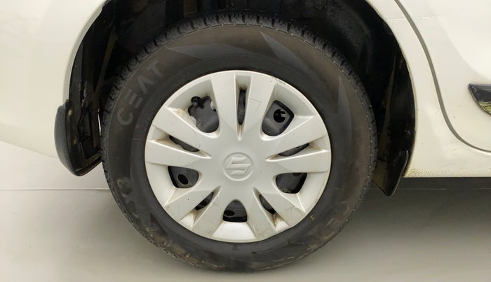 2017 Maruti Dzire VDI AMT, Diesel, Automatic, 1,05,395 km, Right Rear Wheel