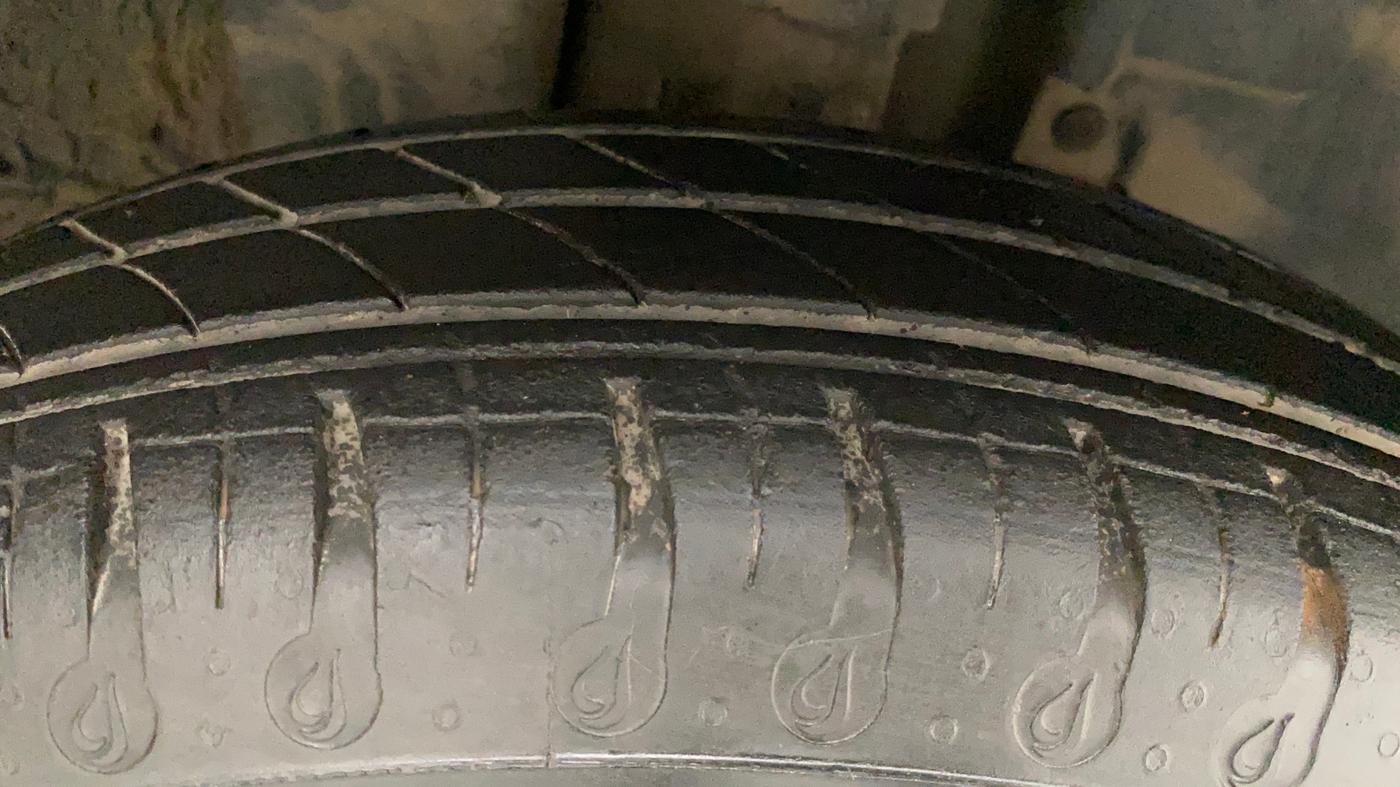 2021 Renault Kwid RXT 0.8, Petrol, Manual, 26,104 km, Right Front Tyre Tread