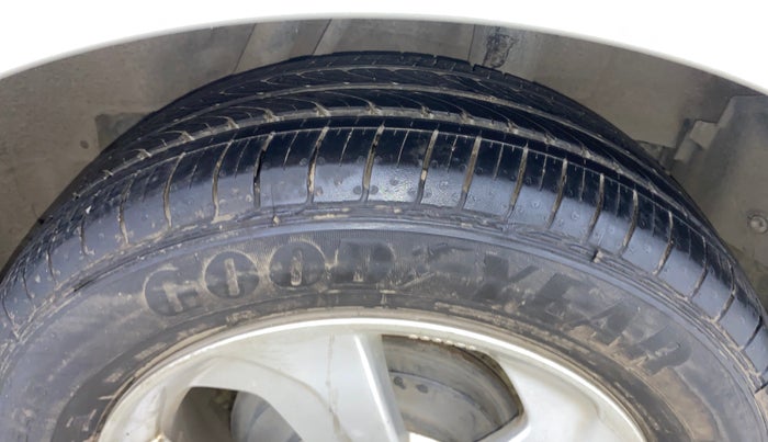 2015 Honda City 1.5L I-VTEC V MT, Petrol, Manual, 38,130 km, Left Rear Tyre Tread