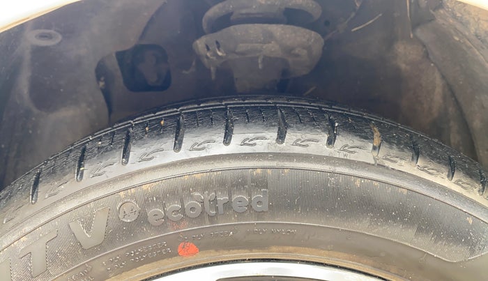 2022 Hyundai GRAND I10 NIOS ASTA AMT 1.2 KAPPA VTVT, Petrol, Automatic, 6,976 km, Left Front Tyre Tread