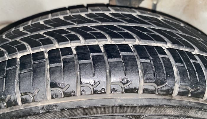 2018 Maruti Alto K10 VXI (O) AMT, Petrol, Automatic, 25,082 km, Left Front Tyre Tread