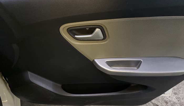 2018 Maruti Alto K10 VXI (O) AMT, Petrol, Automatic, 25,082 km, Driver Side Door Panels Control
