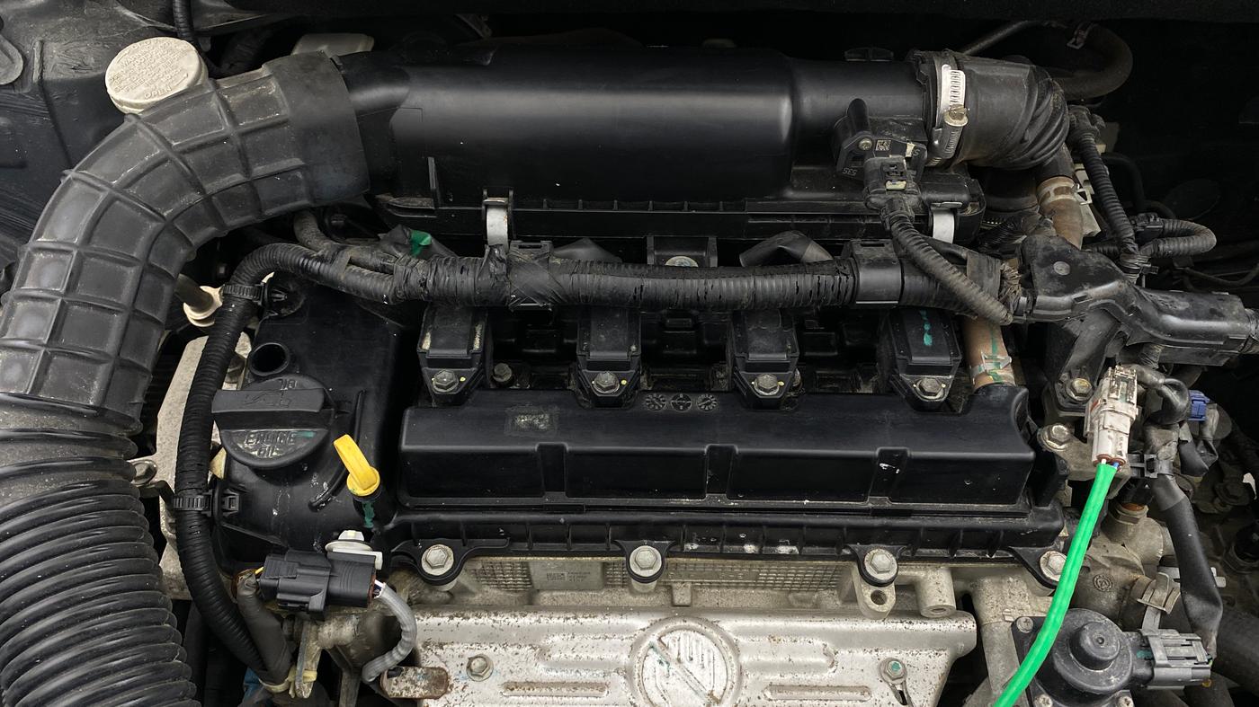 2021 Maruti Swift VXI, Petrol, Manual, 60,180 km, Engine View