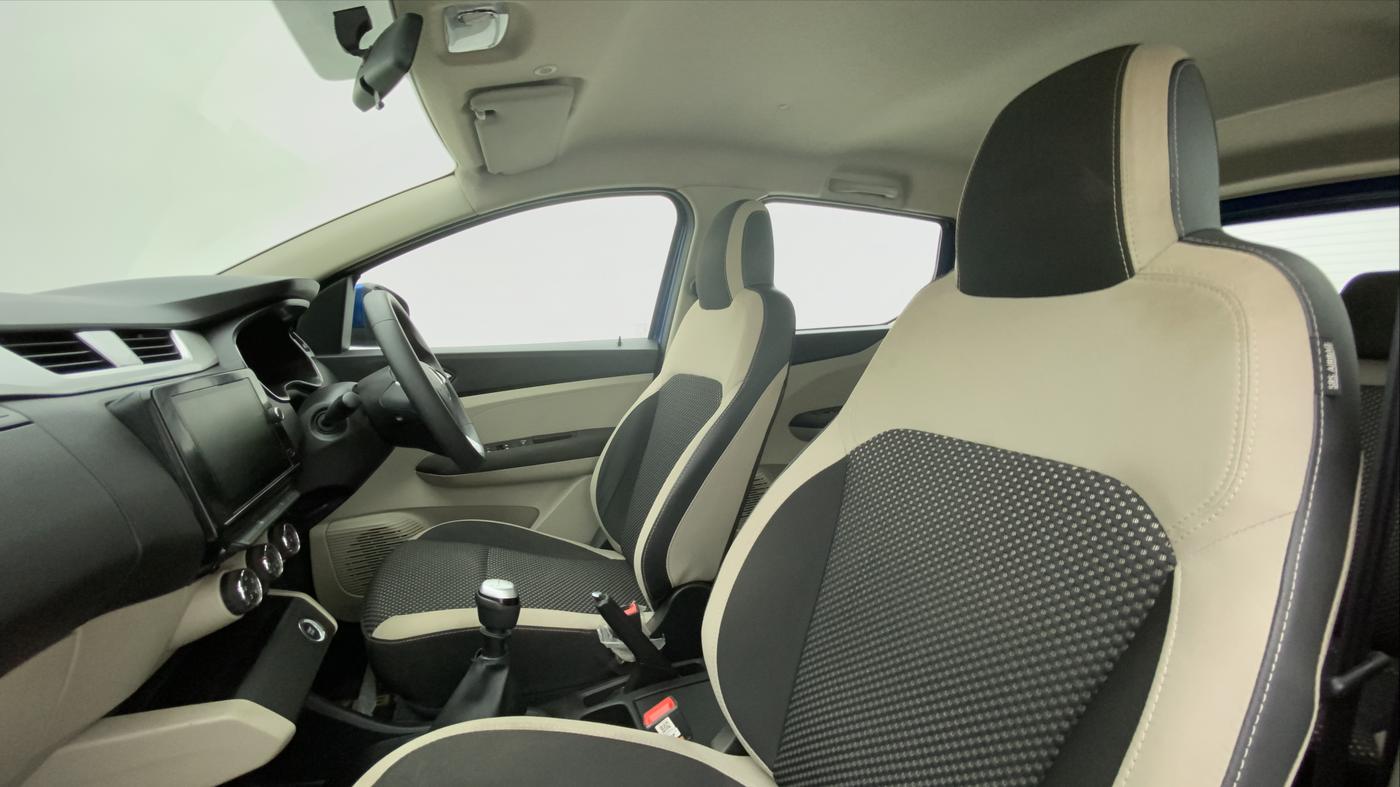 2021 Renault TRIBER 1.0 RXZ, Petrol, Manual, 31,555 km, Right Side Front Door Cabin