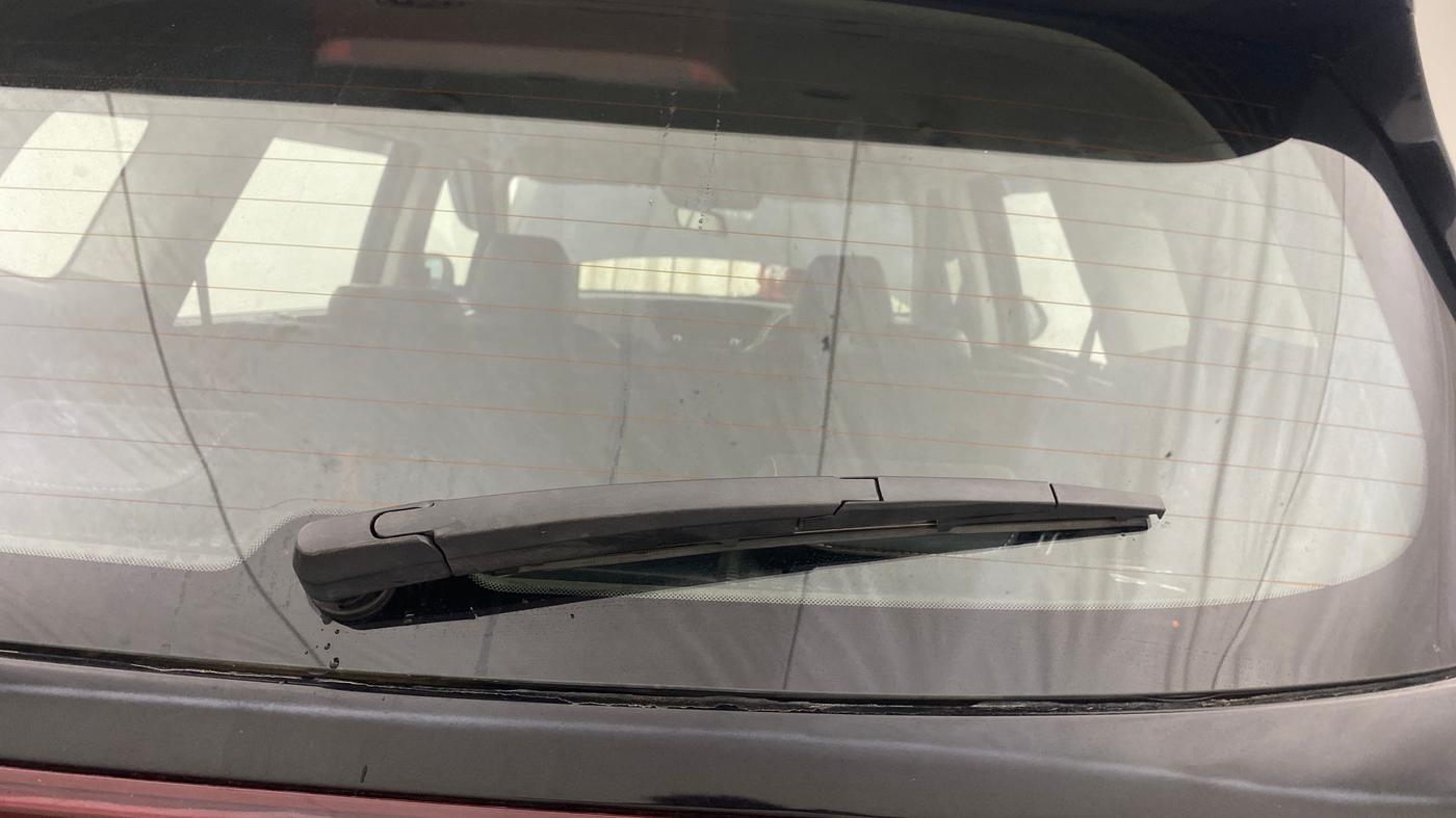2023 KIA CARENS PRESTIGE PLUS 1.5 PETROL IMT 7 STR, Petrol, Manual, 9,820 km, Rear Wiper