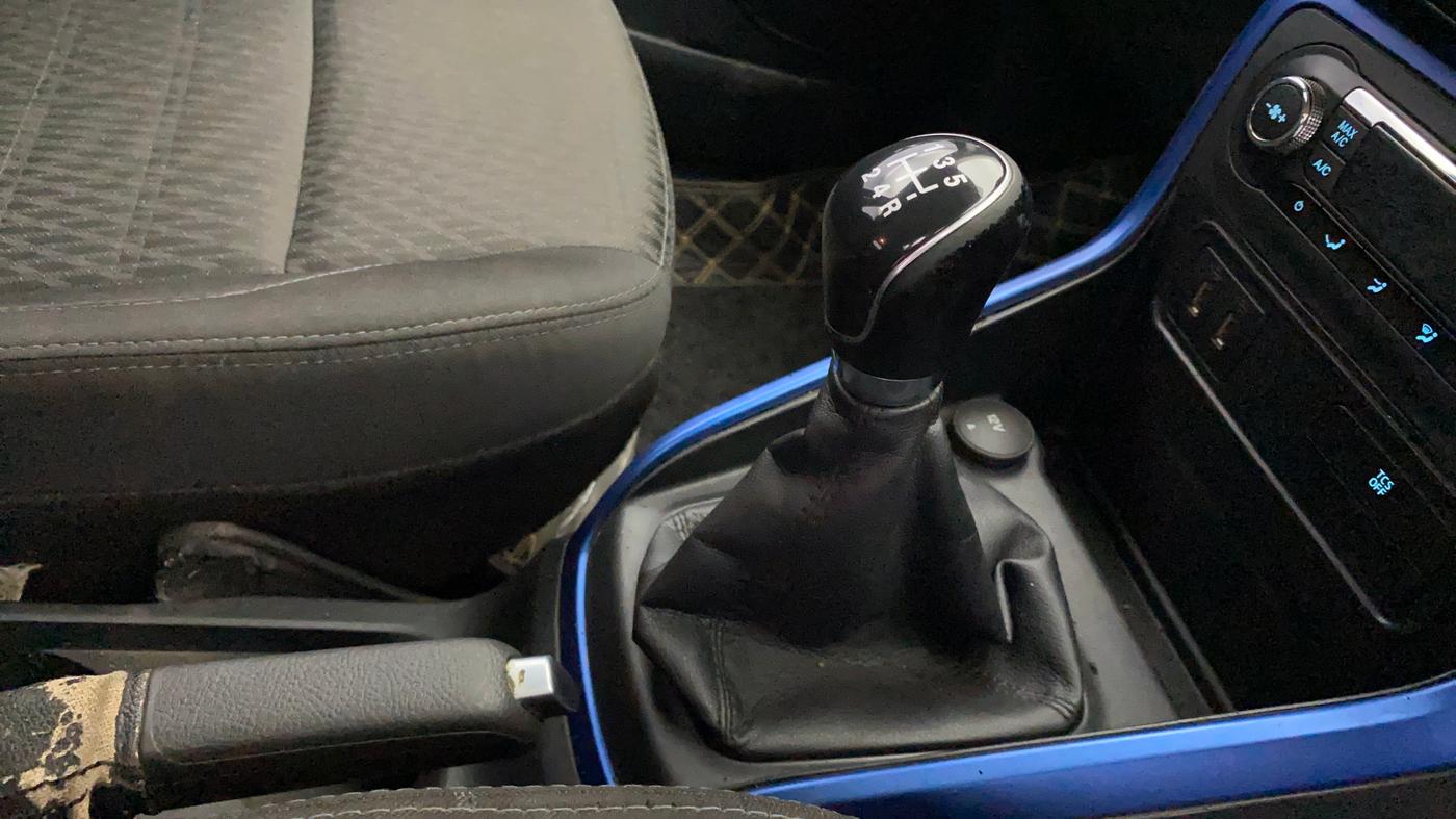 2018 Ford Ecosport TITANIUM 1.5L SIGNATURE EDITION (SUNROOF) PETROL, Petrol, Manual, 73,428 km, Gear Lever