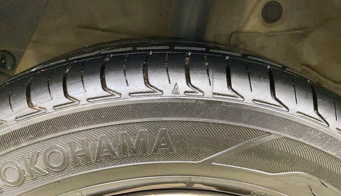 2018 Hyundai Grand i10 MAGNA 1.2 KAPPA VTVT, Petrol, Manual, 83,332 km, Right Rear Tyre Tread