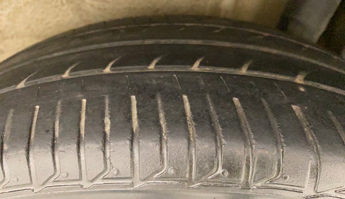 2017 Maruti IGNIS DELTA 1.2 AMT, Petrol, Automatic, 79,034 km, Left Rear Tyre Tread