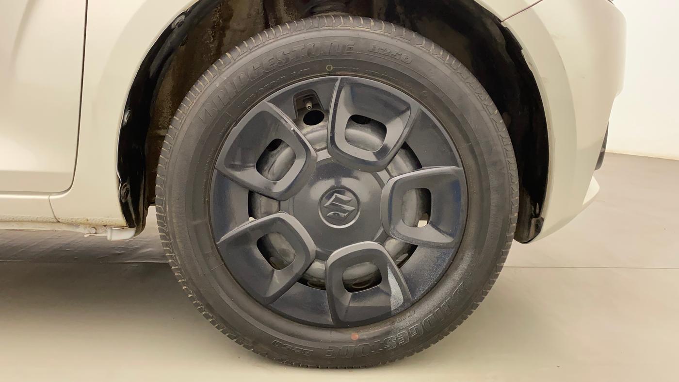 2017 Maruti IGNIS DELTA 1.2 AMT, Petrol, Automatic, 79,034 km, Right Front Wheel