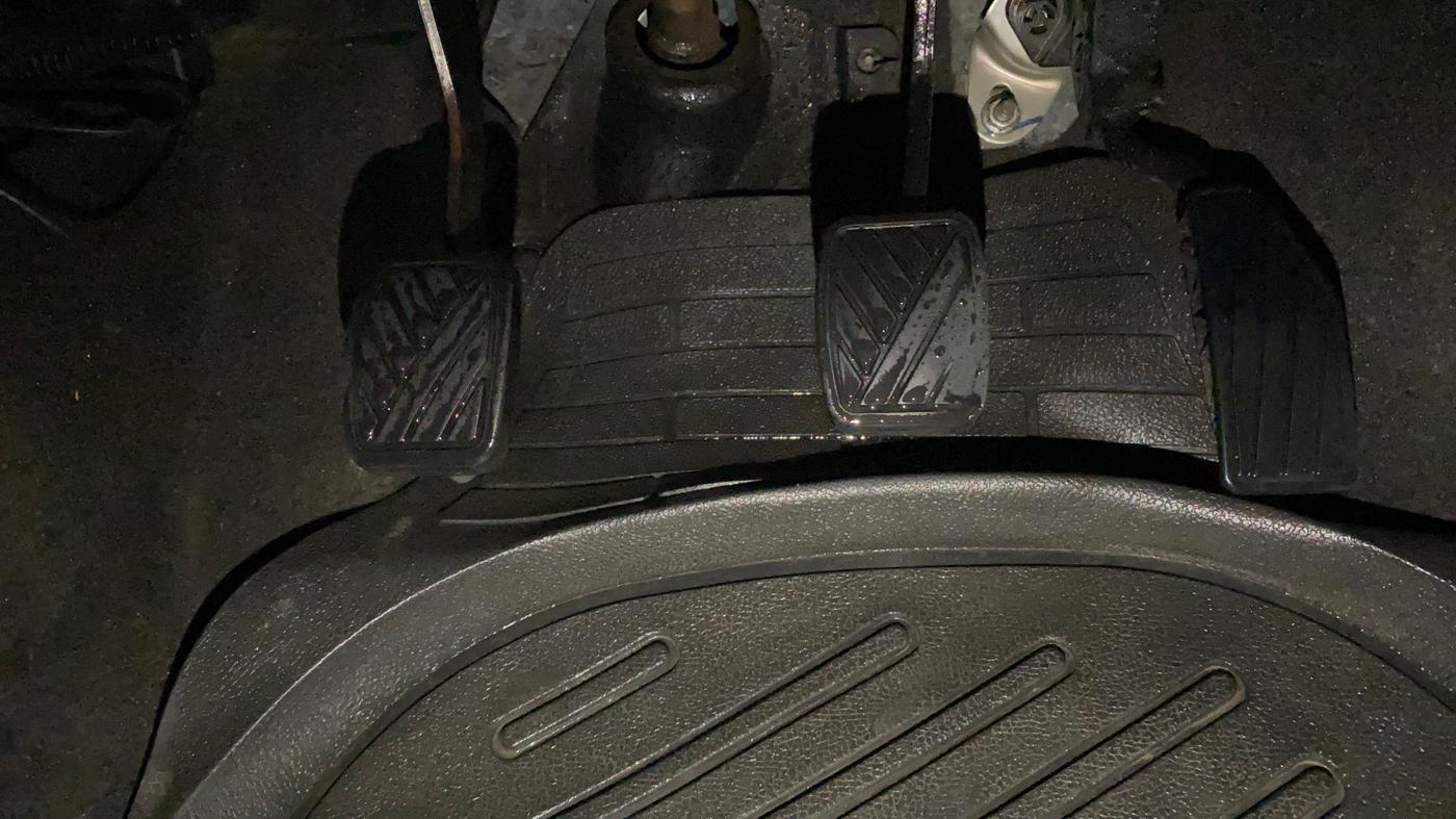 2020 Maruti New Wagon-R LXI CNG 1.0, CNG, Manual, 56,399 km, Pedals