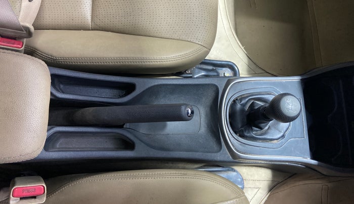 2015 Honda City 1.5L I-VTEC VX, Petrol, Manual, 44,863 km, Gear Lever