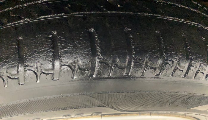 2016 Tata Nano TWIST XT, Petrol, Manual, 22,902 km, Right Front Tyre Tread