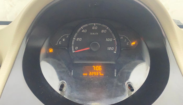 2016 Tata Nano TWIST XT, Petrol, Manual, 22,902 km, Odometer Image