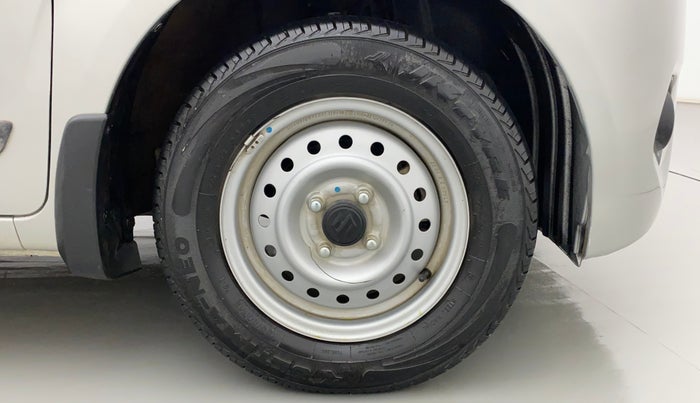 2023 Maruti New Wagon-R LXI CNG 1.0, CNG, Manual, 12,177 km, Right Front Wheel