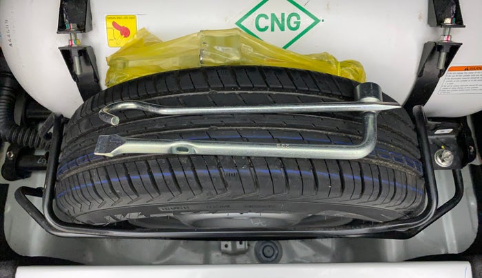 2023 Maruti New Wagon-R LXI CNG 1.0, CNG, Manual, 12,177 km, Spare Tyre