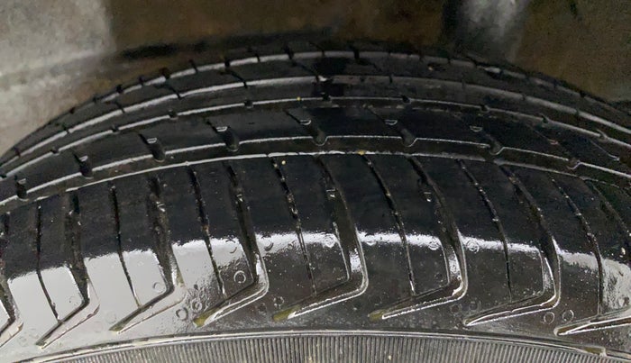 2023 Maruti New Wagon-R LXI CNG 1.0, CNG, Manual, 12,177 km, Left Rear Tyre Tread