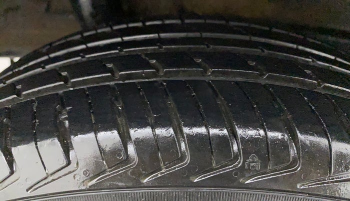 2023 Maruti New Wagon-R LXI CNG 1.0, CNG, Manual, 12,177 km, Right Rear Tyre Tread