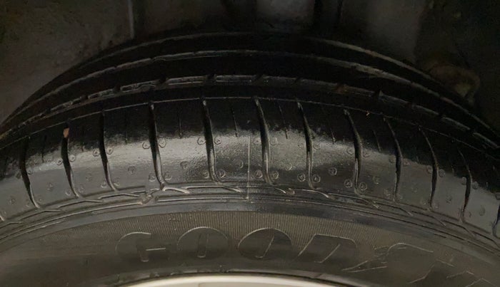 2018 Hyundai Elite i20 MAGNA EXECUTIVE CVT, Petrol, Automatic, 79,446 km, Left Rear Tyre Tread