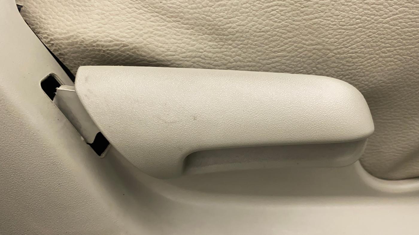 2015 Maruti Celerio ZXI AMT, Petrol, Automatic, 66,182 km, Driver Side Adjustment Panel