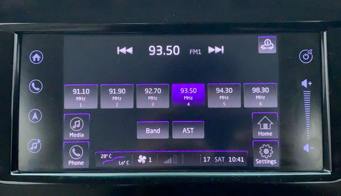 2019 Mahindra MARAZZO M8 7 STR, Diesel, Manual, 20,933 km, Infotainment System