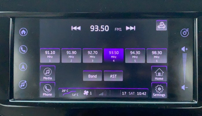 2019 Mahindra MARAZZO M8 7 STR, Diesel, Manual, 20,933 km, Touchscreen Infotainment System