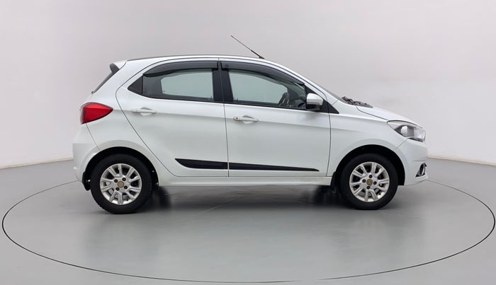 2017 Tata Tiago XZA PETROL, Petrol, Automatic, 39,662 km, Right Side View