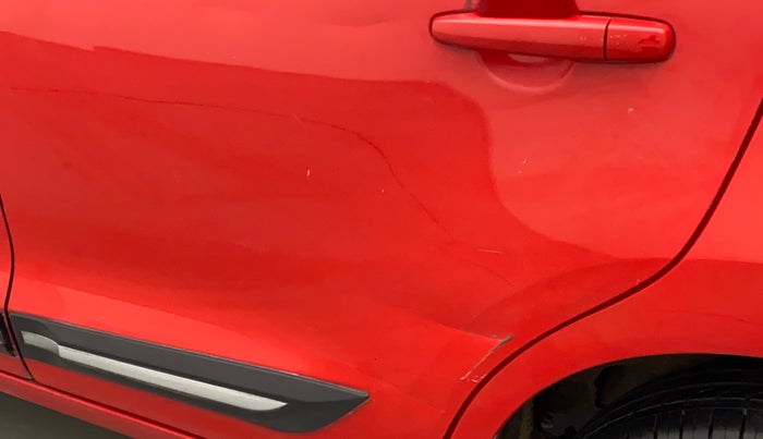 2017 Maruti Baleno DELTA PETROL 1.2, Petrol, Manual, 86,213 km, Rear left door - Minor scratches