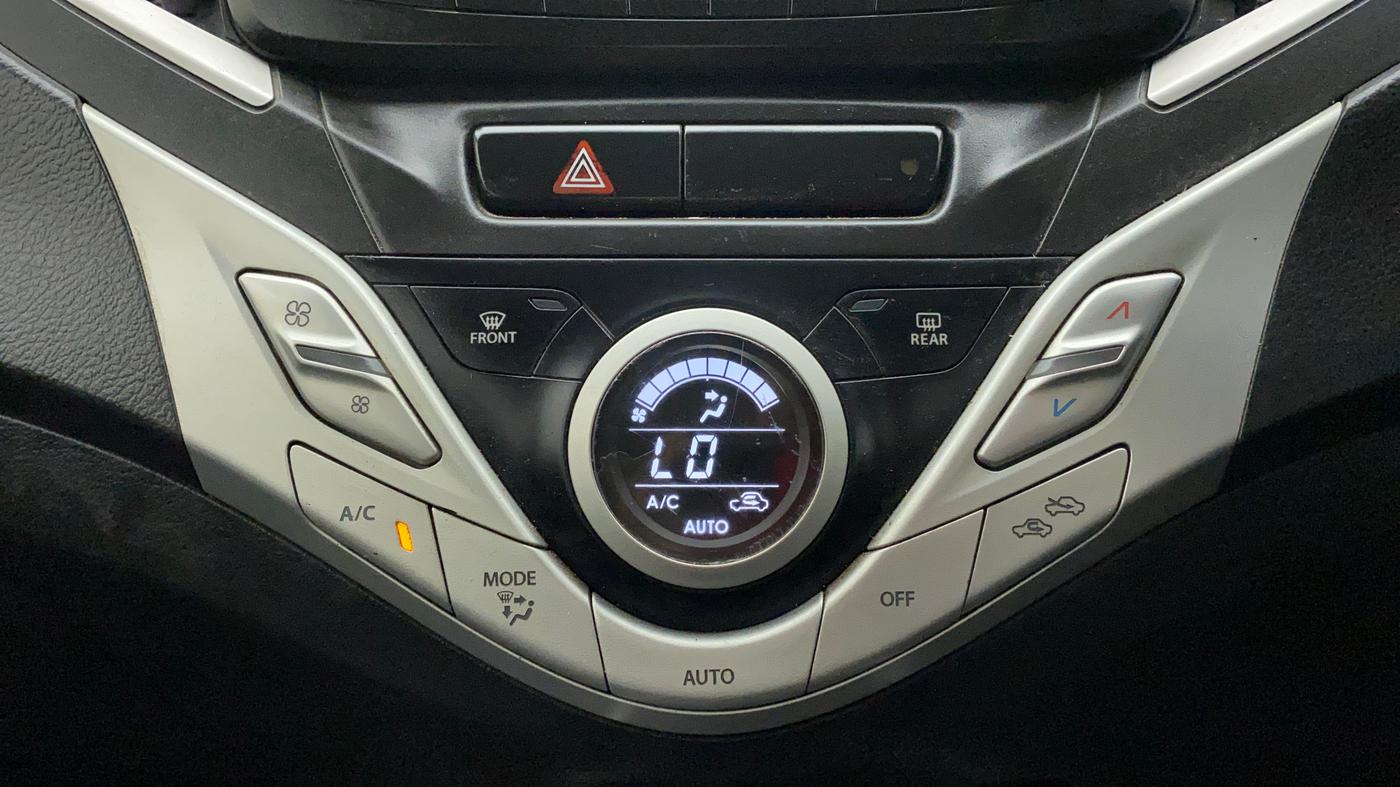 2017 Maruti Baleno DELTA PETROL 1.2, Petrol, Manual, 86,213 km, Automatic Climate Control