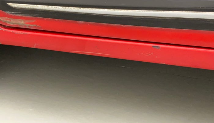 2017 Maruti Baleno DELTA PETROL 1.2, Petrol, Manual, 86,213 km, Left running board - Minor scratches