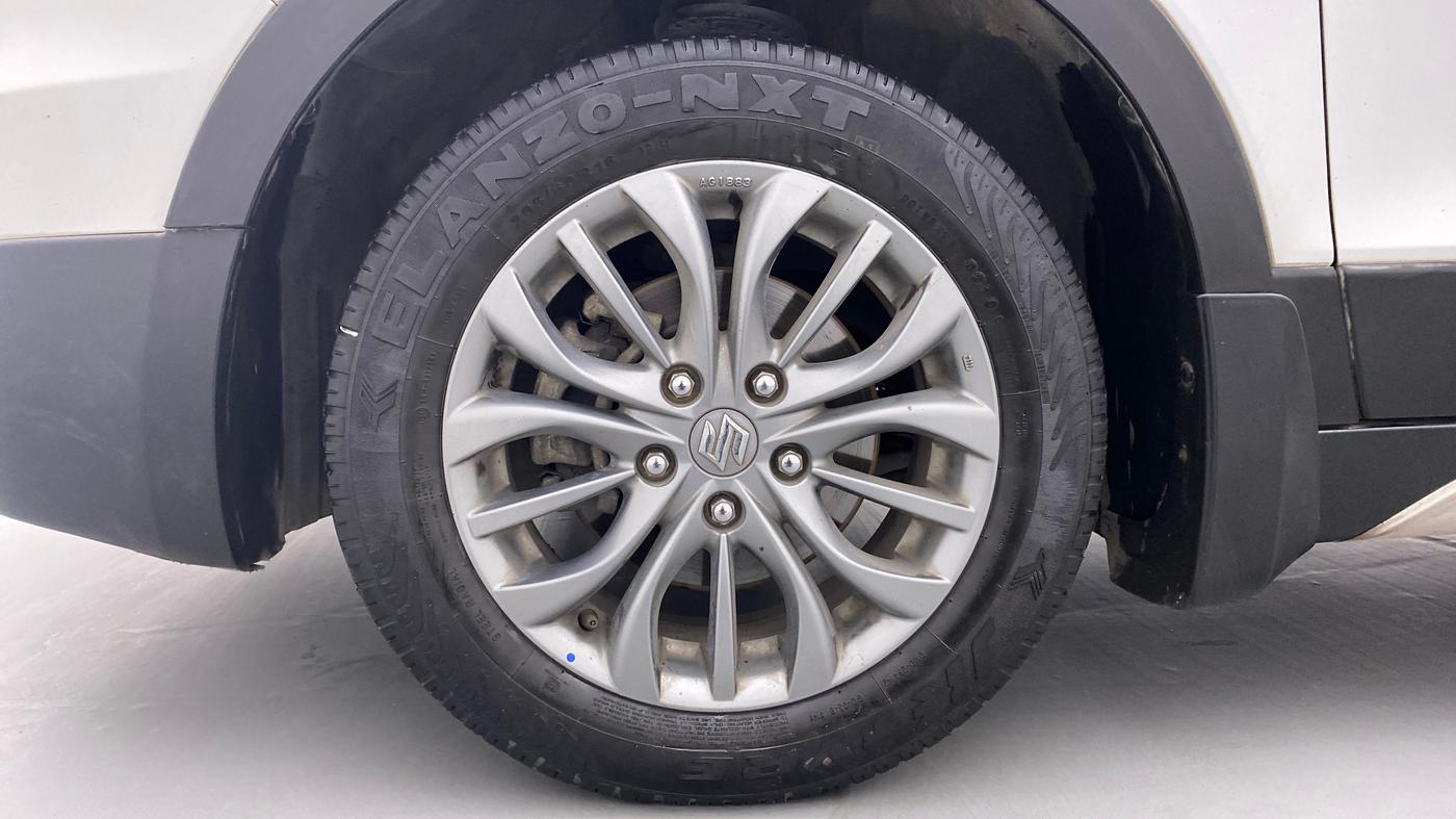 2017 Maruti S Cross ZETA 1.3, Diesel, Manual, 59,548 km, Left Front Wheel