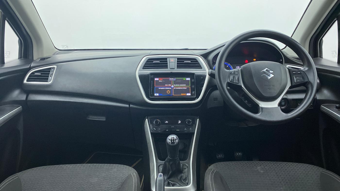 2017 Maruti S Cross ZETA 1.3, Diesel, Manual, 59,548 km, Dashboard