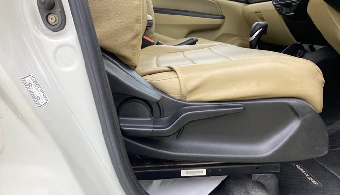 2021 Honda Amaze 1.2L I-VTEC S CVT, Petrol, Automatic, 29,144 km, Driver Side Adjustment Panel