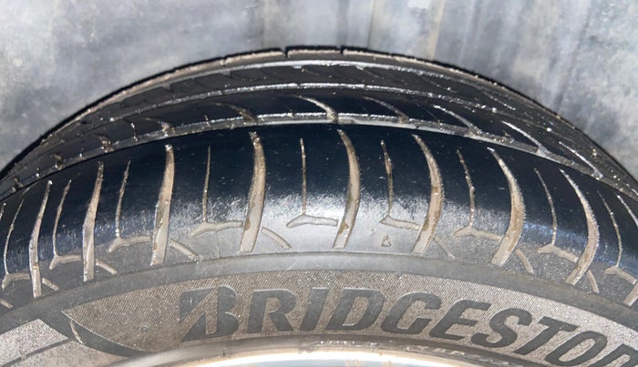 2019 Skoda Rapid STYLE 1.6 MPI AT, Petrol, Automatic, 88,774 km, Left Rear Tyre Tread