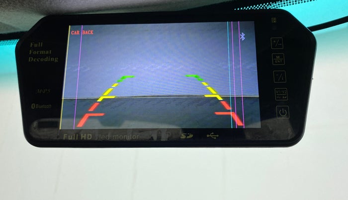 2017 Mahindra Kuv100 K8 D 6 STR, Diesel, Manual, 41,642 km, Parking Camera