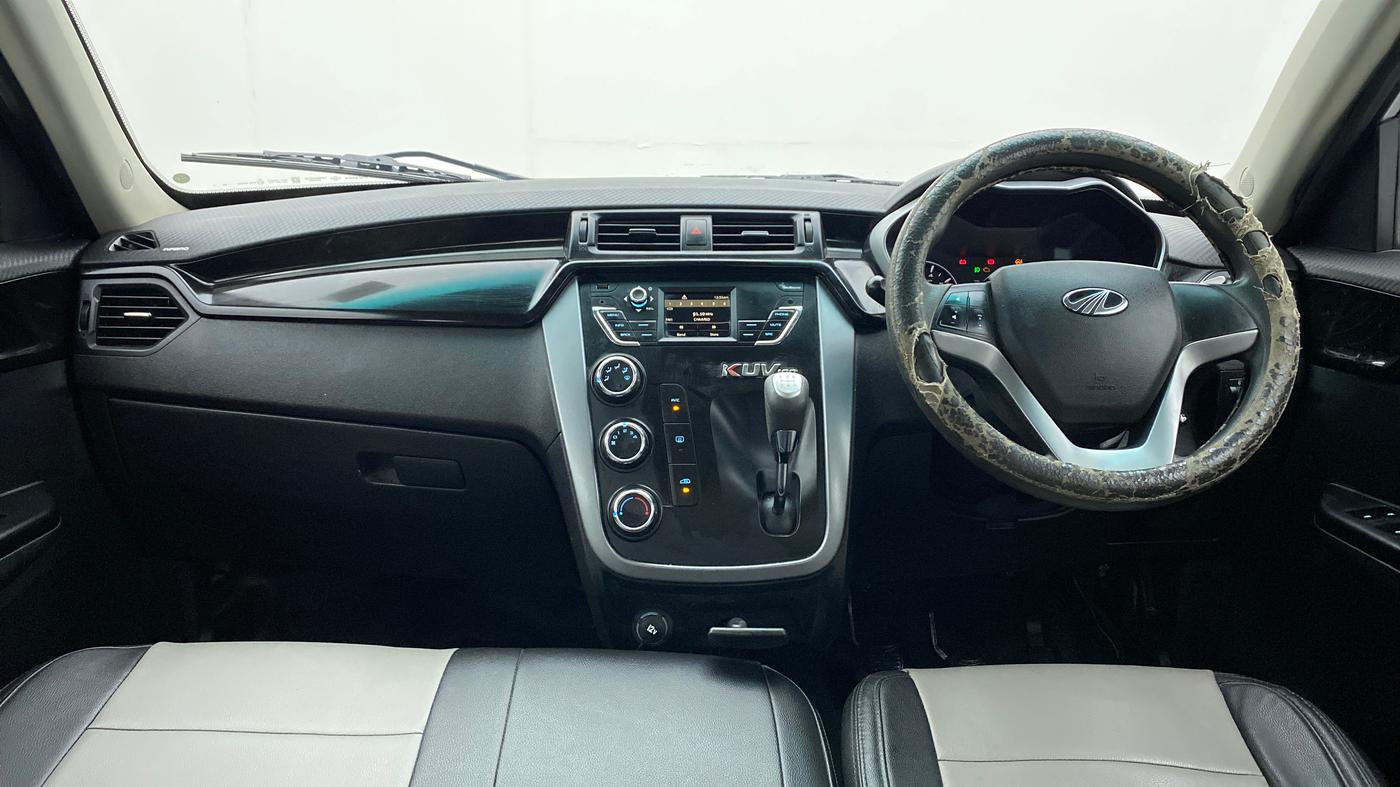2017 Mahindra Kuv100 K8 D 6 STR, Diesel, Manual, 41,642 km, Dashboard