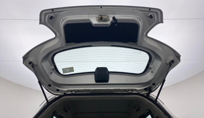 2017 Mahindra Kuv100 K8 D 6 STR, Diesel, Manual, 41,642 km, Boot Door Open